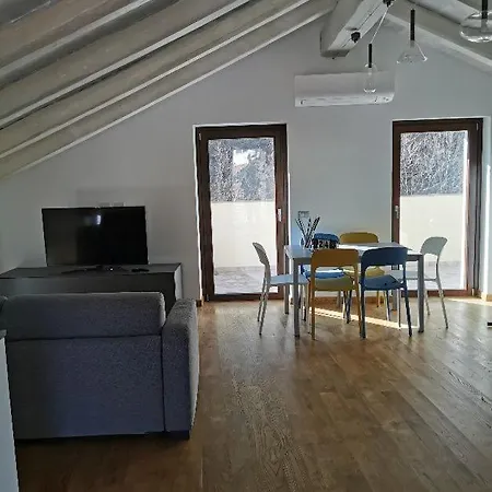 Alloggio per agriturismo Dai Marchesin *
